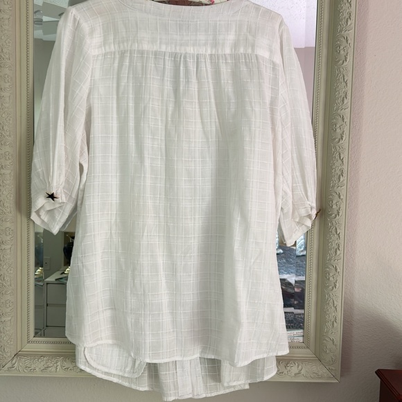 Avenue white eyelet look top/bathing suit coverup - Picture 6 of 7